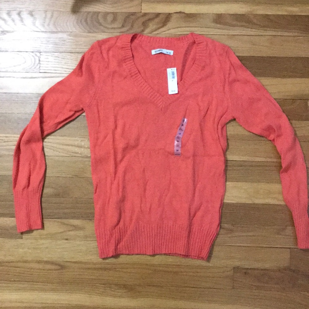 Old Navy sweater